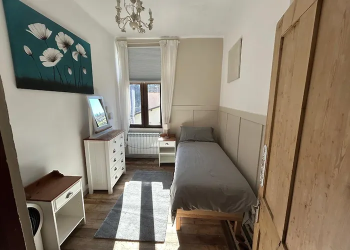 22 - The Old Workshop With Fired Wood Hot Tub *